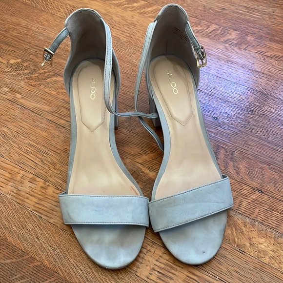 Light blue ALDO heels - Picture 2 of 6